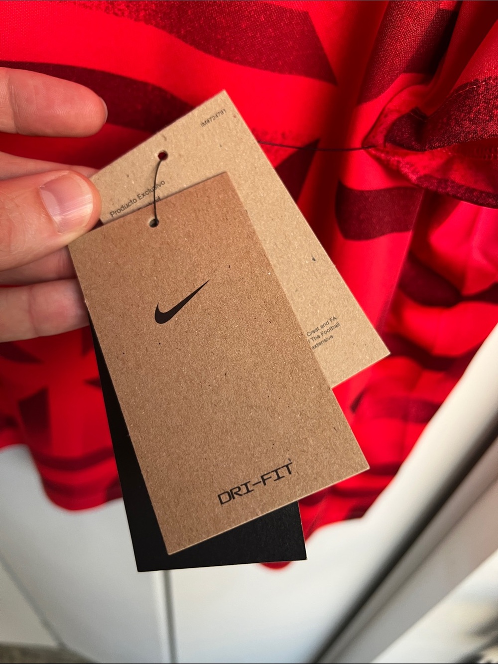 England 2024 Nike Pre-Match Shirt (Size 3XL) - Picture 4 of 7
